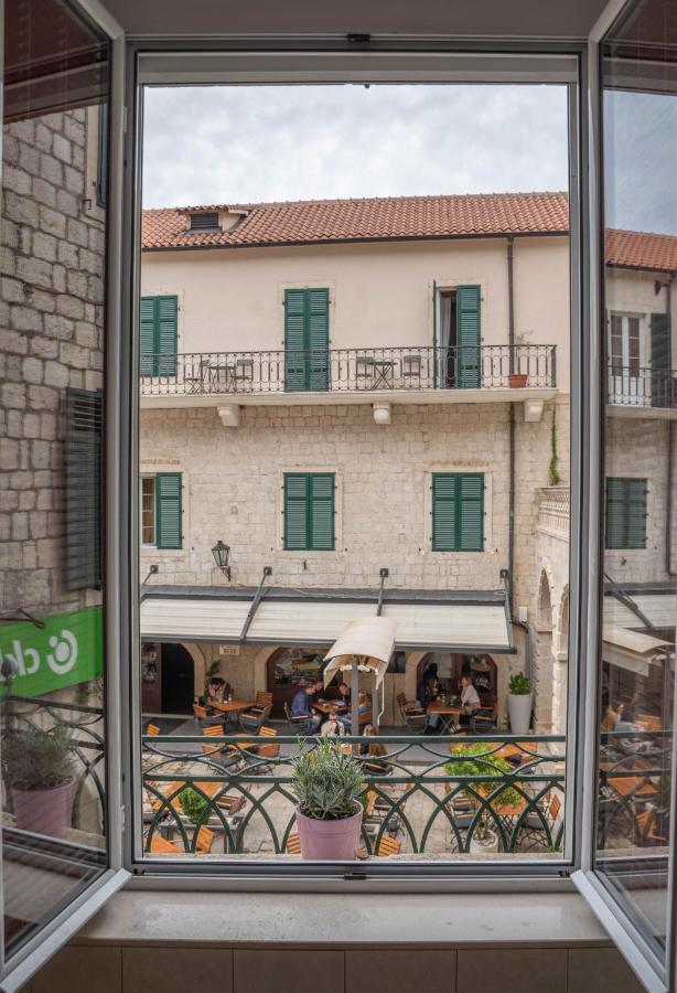 Main Square View Lägenhet Kotor Exteriör bild
