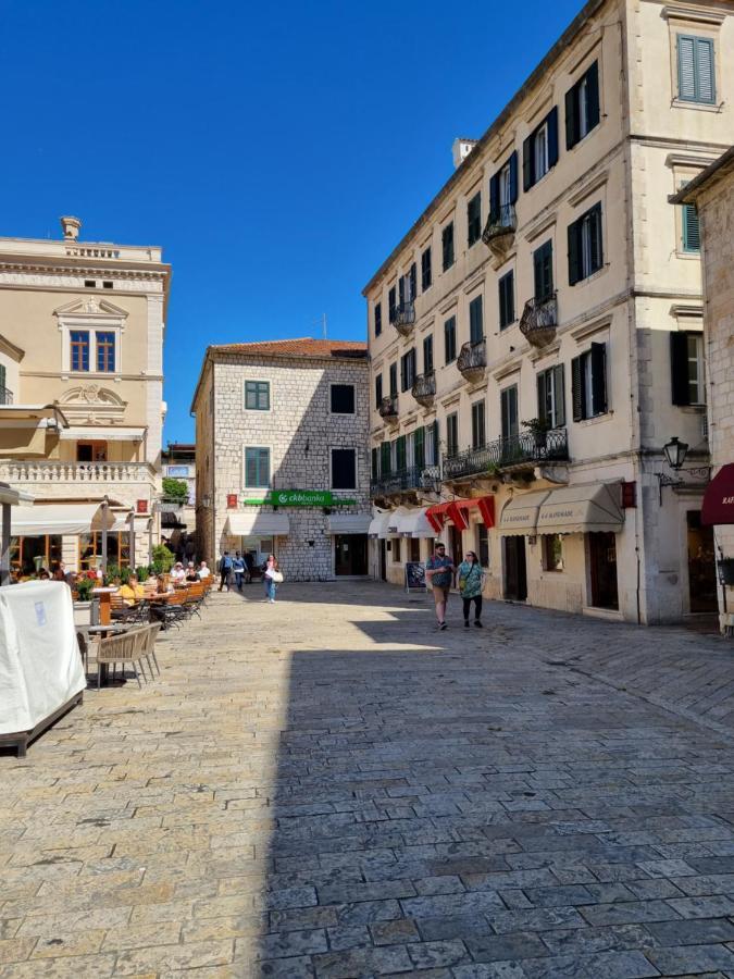 Main Square View Lägenhet Kotor Exteriör bild